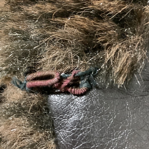 Vintage Lifestyle 80’s Fur Coat. Women’s size 6 - Picture 10 of 14